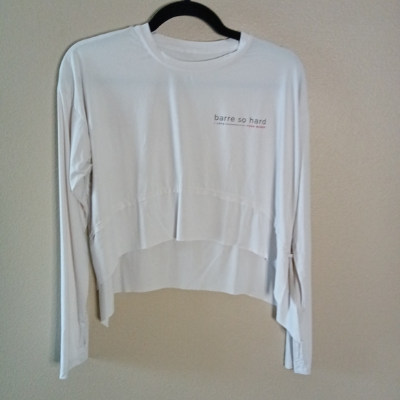 Pure Barre Tops - Pure Barre 'barre so hard" long Sleeve Crop Top White Hi Low Hem Thumbholes SZ M